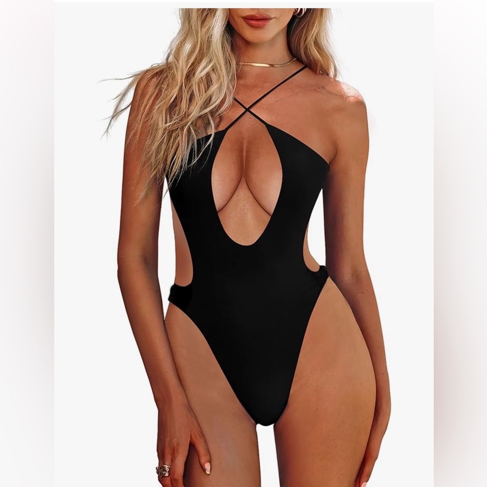 NWT Hyperfire monokini black swimsuit. Size large